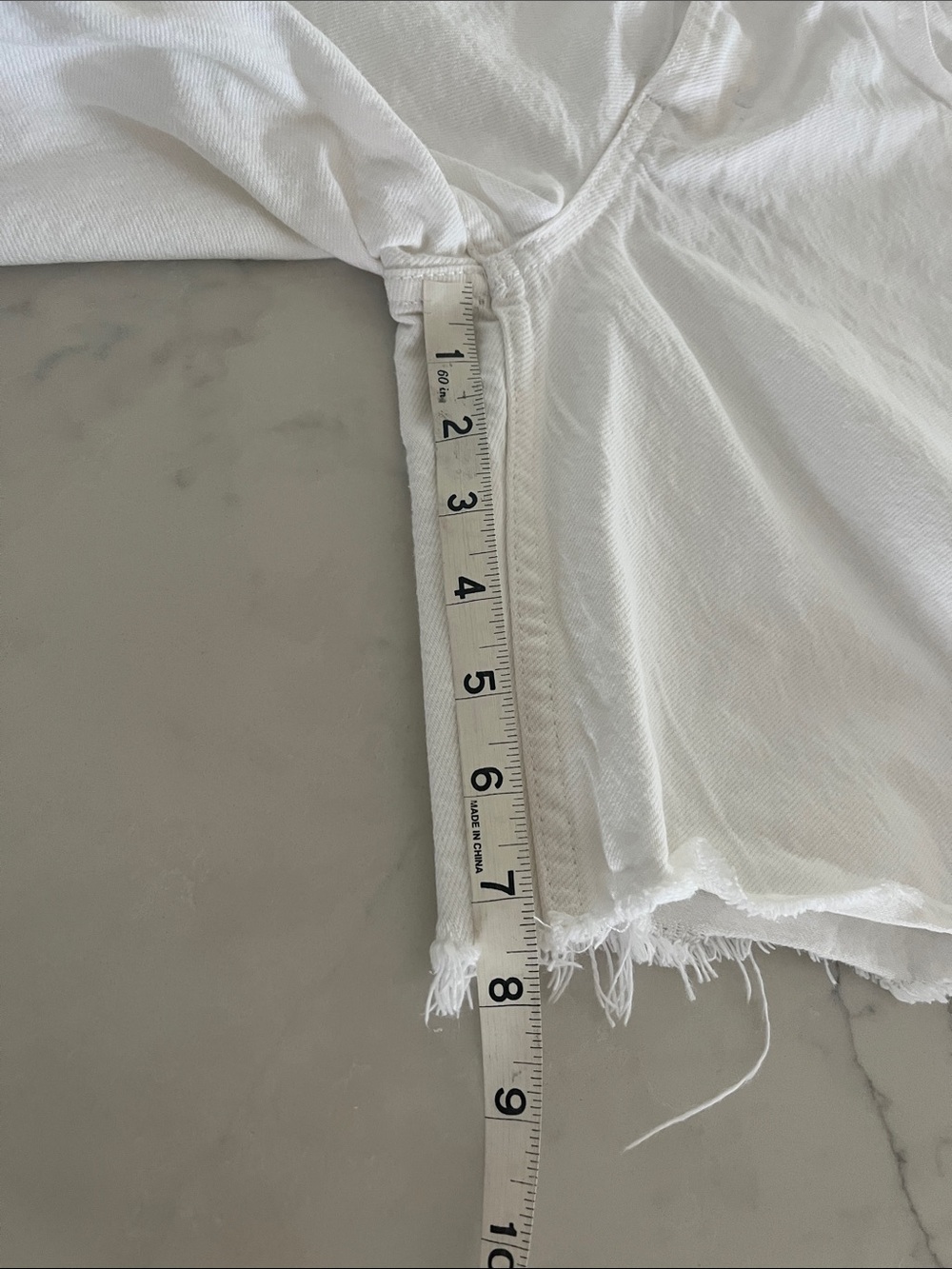 Urban Outfitters BDG White High-Rise Raw-Hem Denim Shorts - Picture 3 of 8